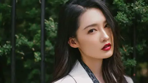 徐嘉余仰泳技术解析